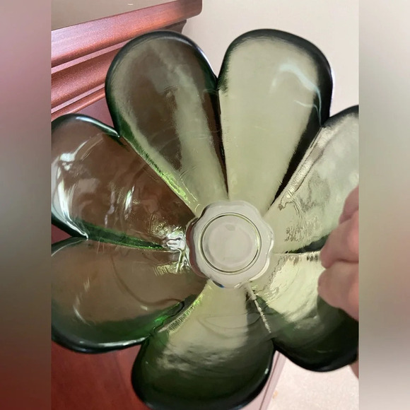 Vidrios San Miguel 100% Recycled Glass Flower Petal Green Bowl Vase Made Spain - Picture 7 of 7